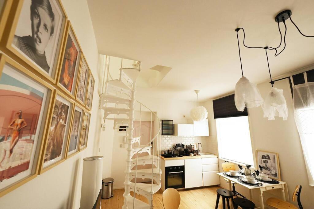 Stylish Duplex In The Heart Of Brussels Centre公寓 外观 照片